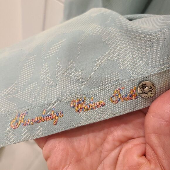 Robert Graham button down shirt - Picture 5 of 10